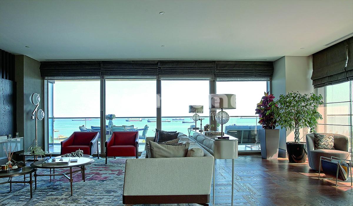 Seafront apartment in a very special location in Istanbul